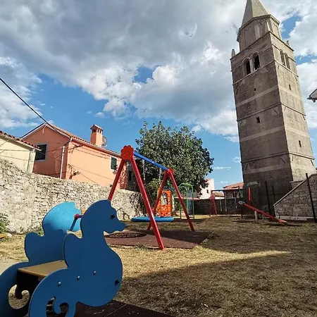 Branko With Terrace, Old Town Labin Labin (Istria)