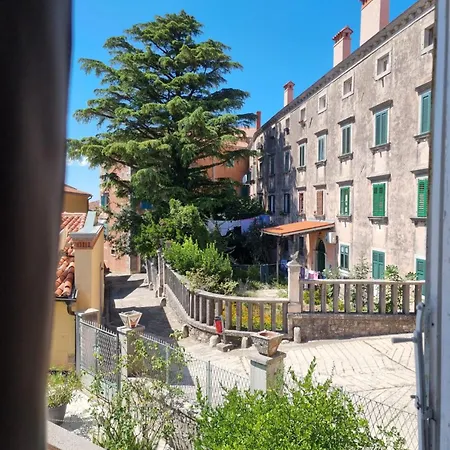 Apartmán Branko With Terrace, Old Town Labin
