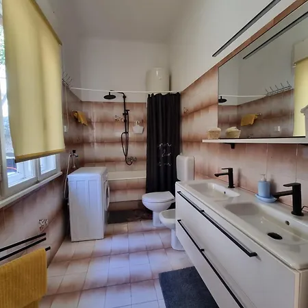 Apartment Branko With Terrace, Old Town